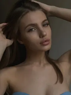 Agata escort in Dubai