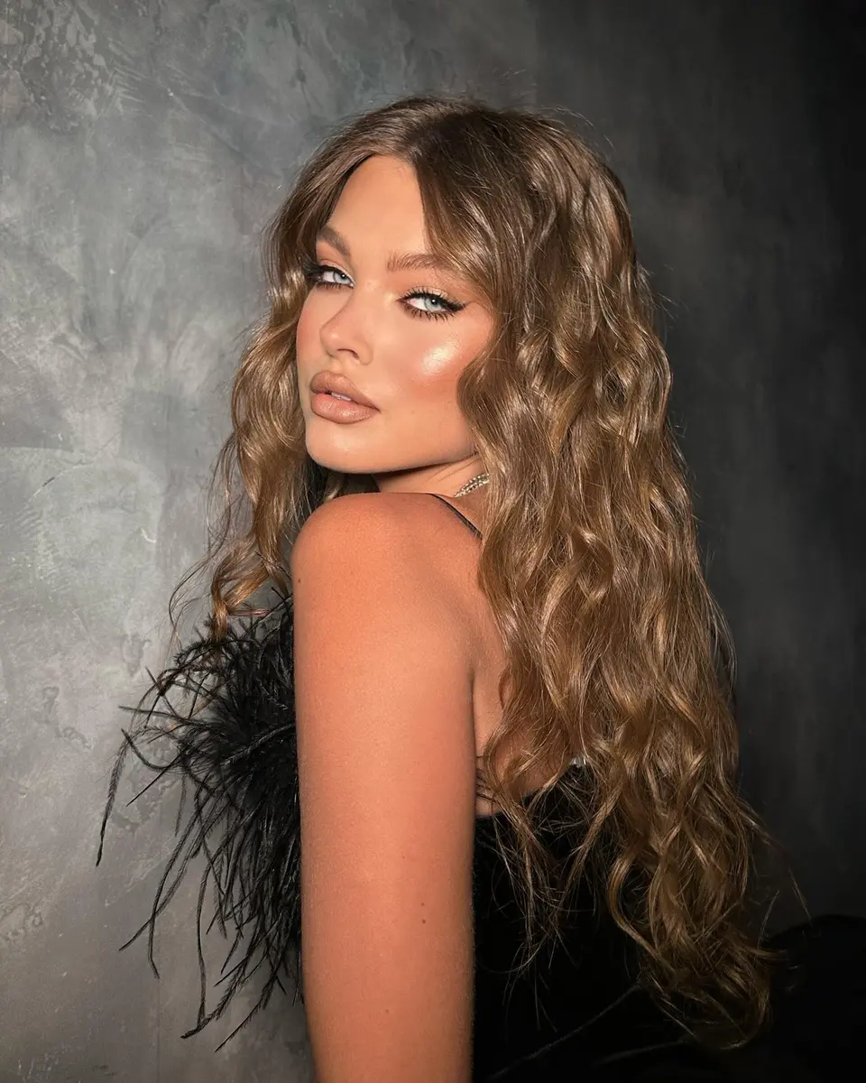 Dimma escort in Dubai