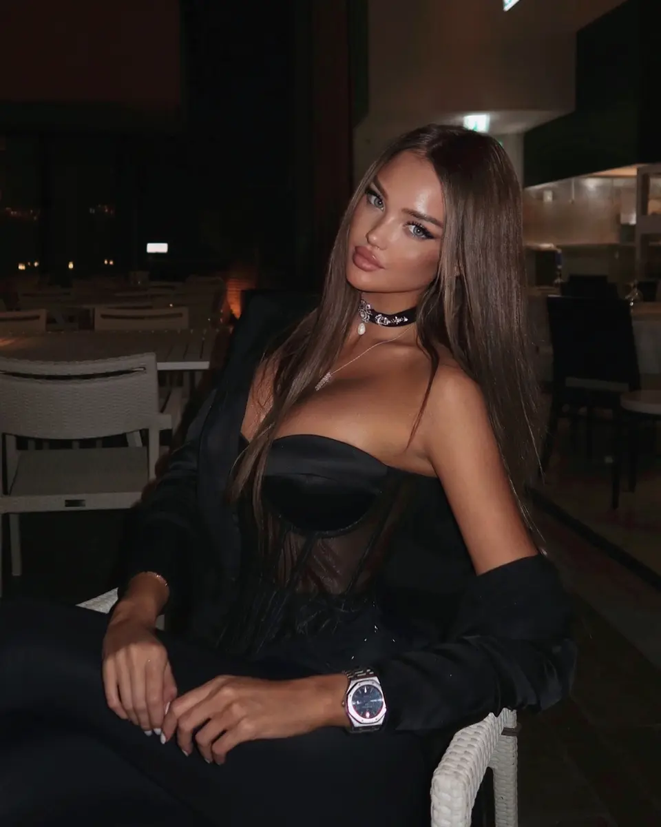 Dora escort in Dubai