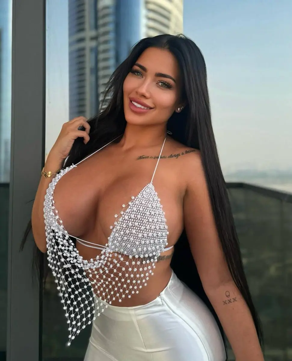 Emilia escort in Dubai