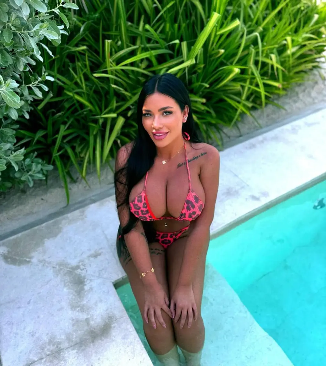 Emilia escort in Dubai