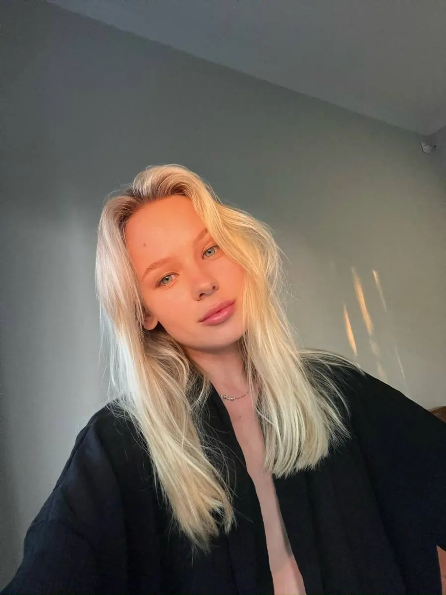 Inna escort in Dubai