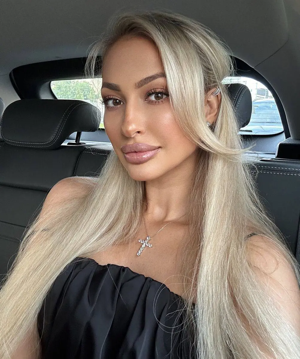 Iscorka escort in Dubai