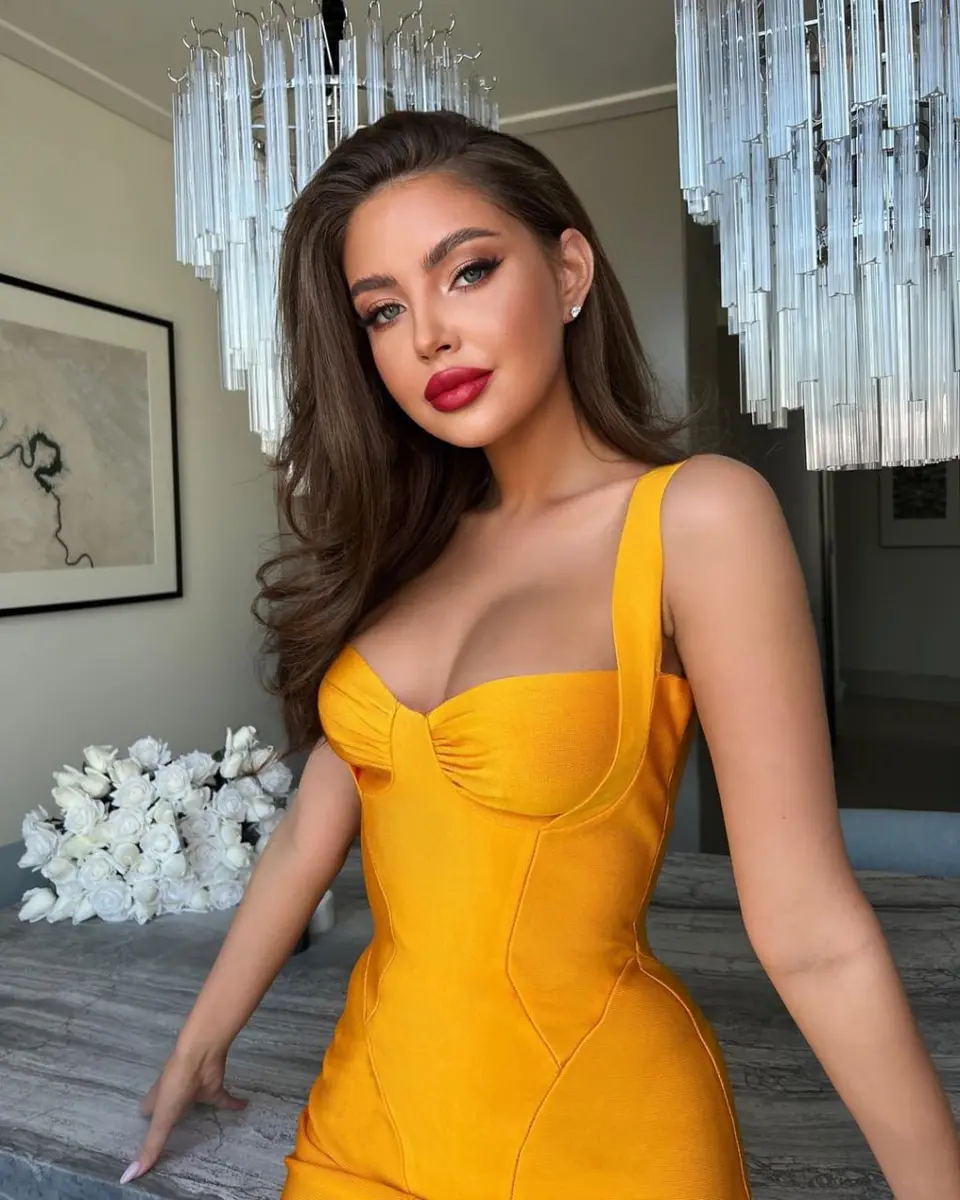 Kalisa escort in Dubai