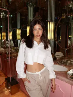 Lara escort in Dubai