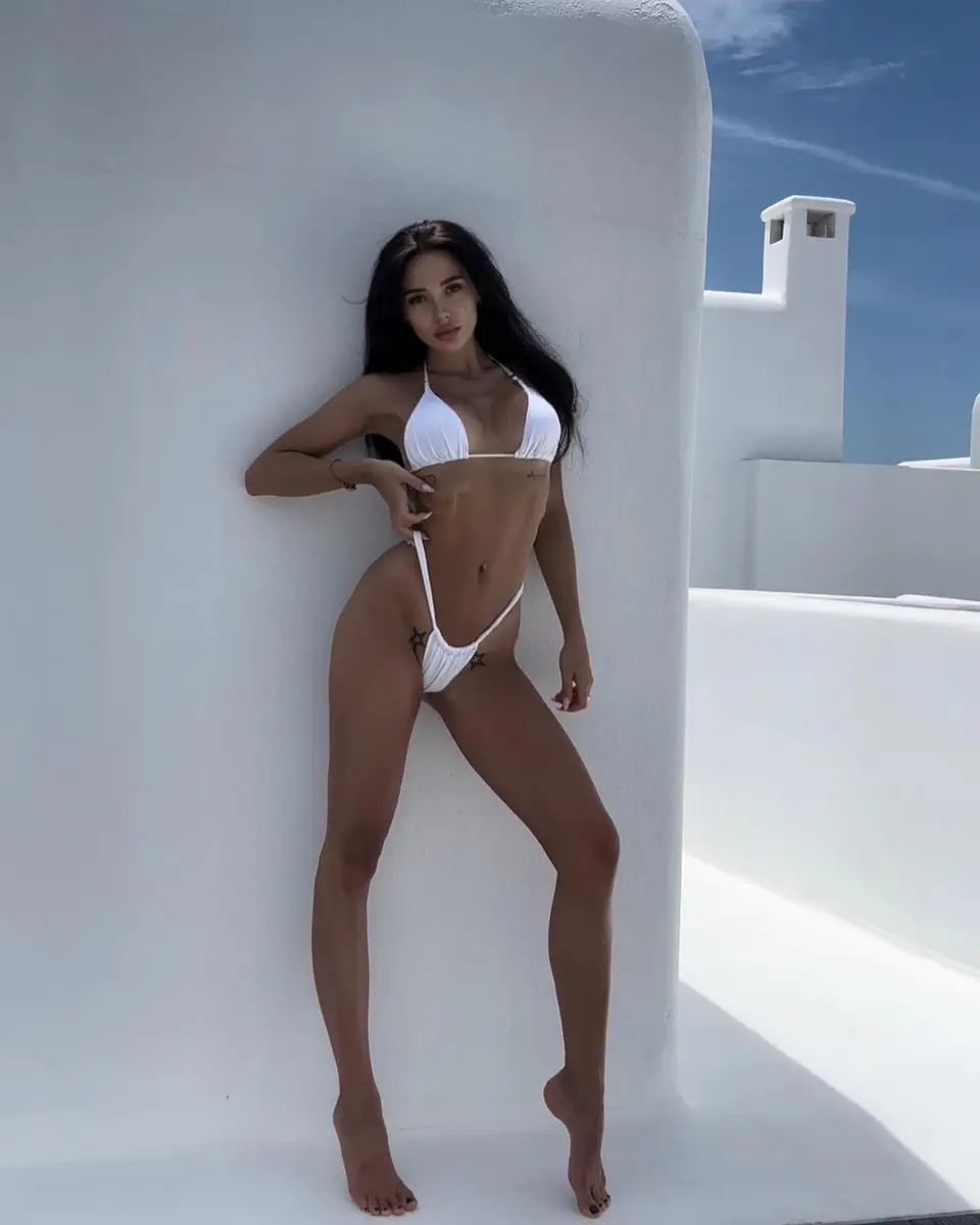 Lika escort in Dubai