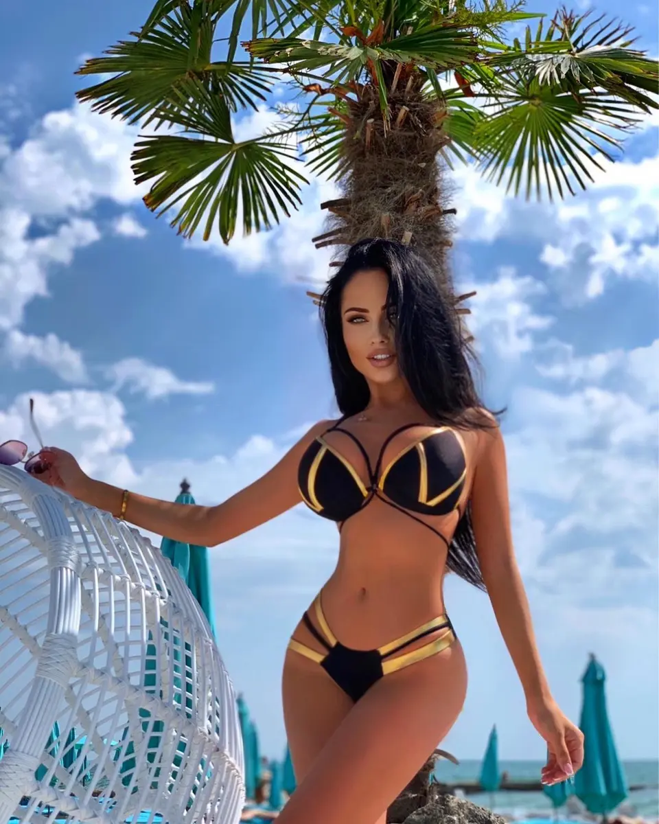 Namiri escort in Dubai