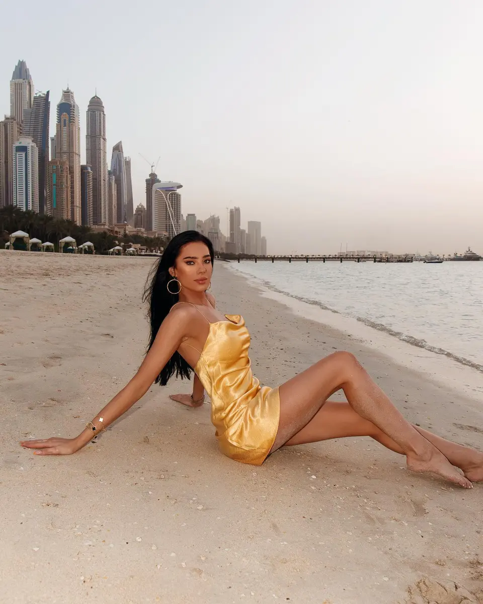 Nanet escort in Dubai