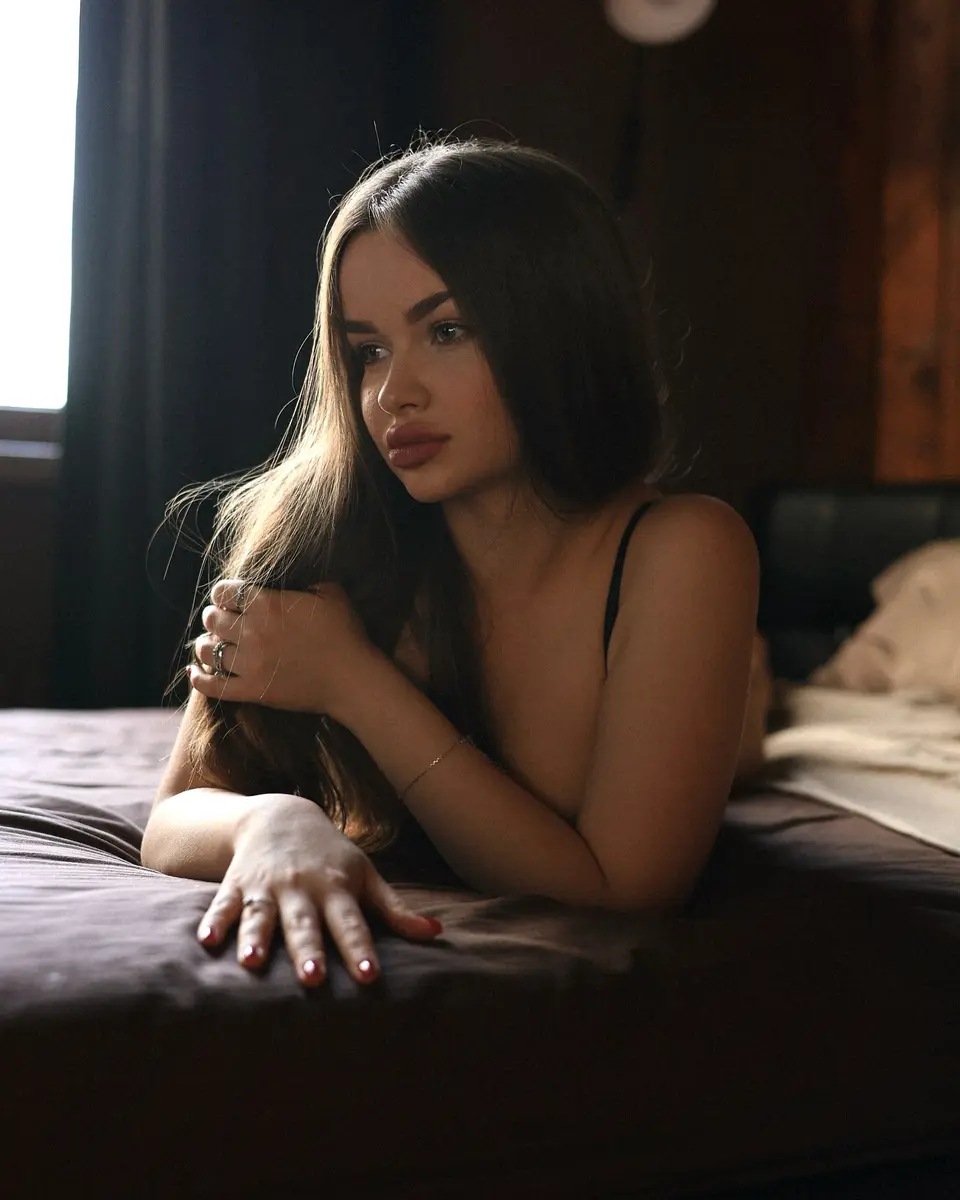 Nelmi escort in Dubai