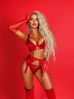 Nikel escort in Dubai