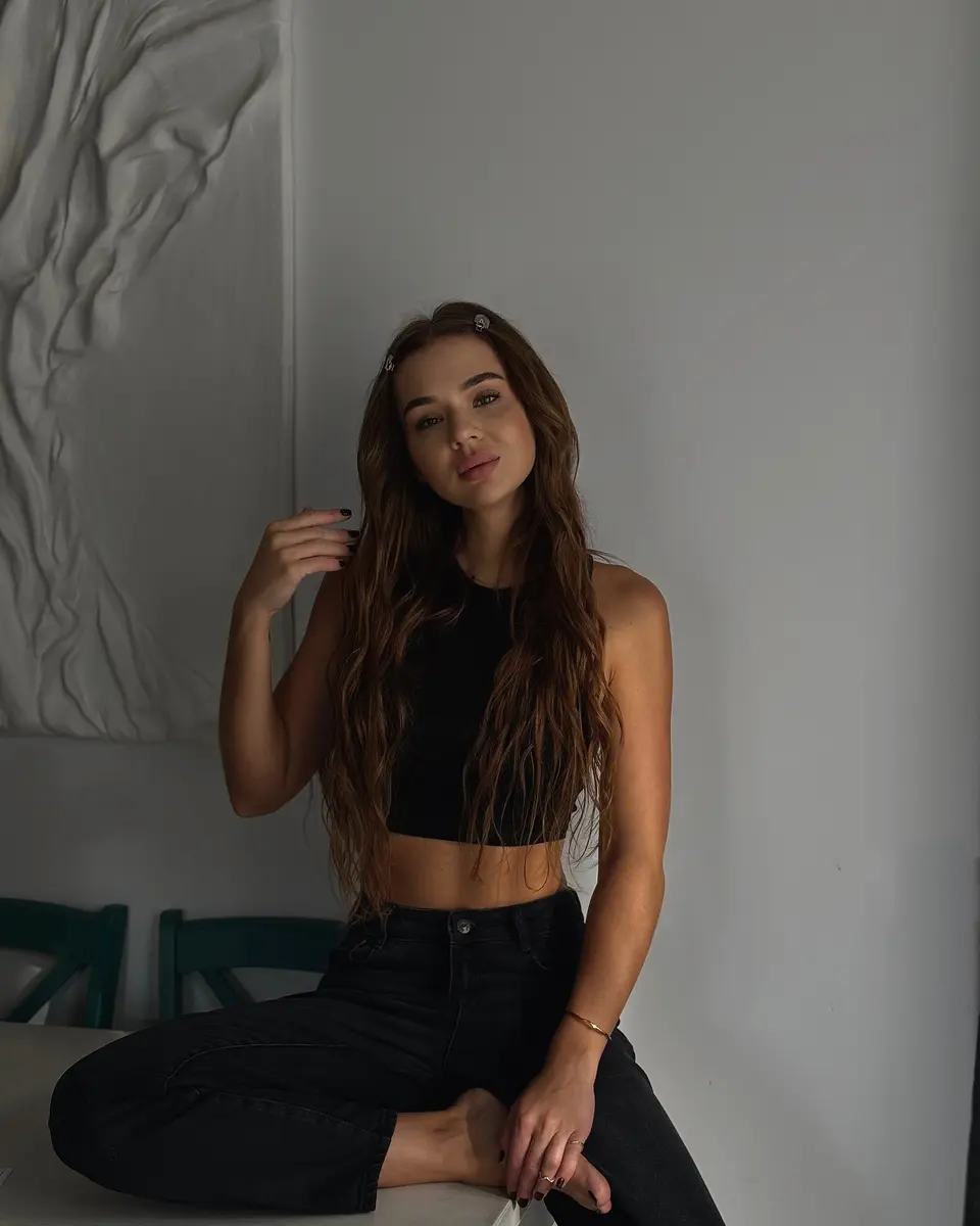 Safilla escort in Dubai