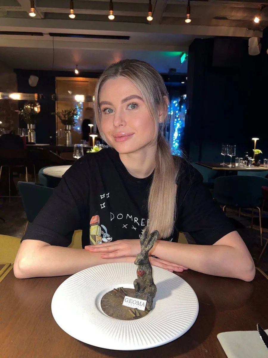 Selarin escort in Dubai