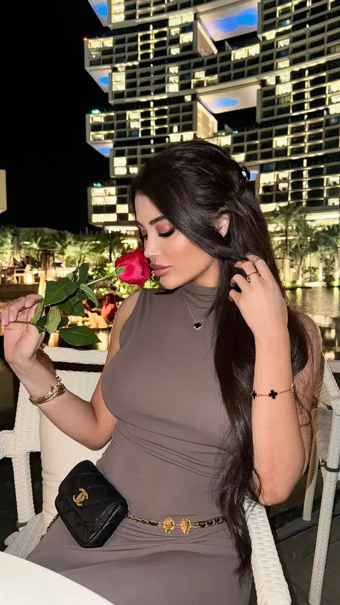 Zhadora escort in Dubai