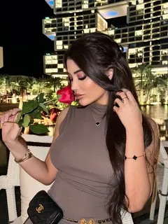 Zhadora escort in Dubai